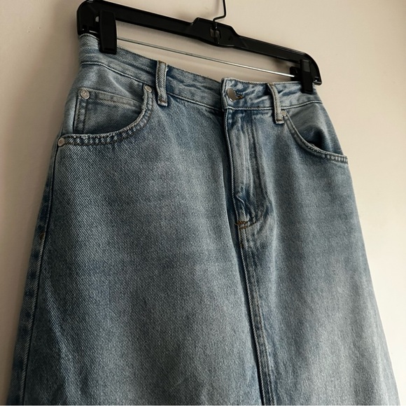 Pilcro • Madi Front-Slit Denim Maxi Skirt - Picture 4 of 8